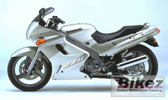2002 Kawasaki ZZ-R 250 photo